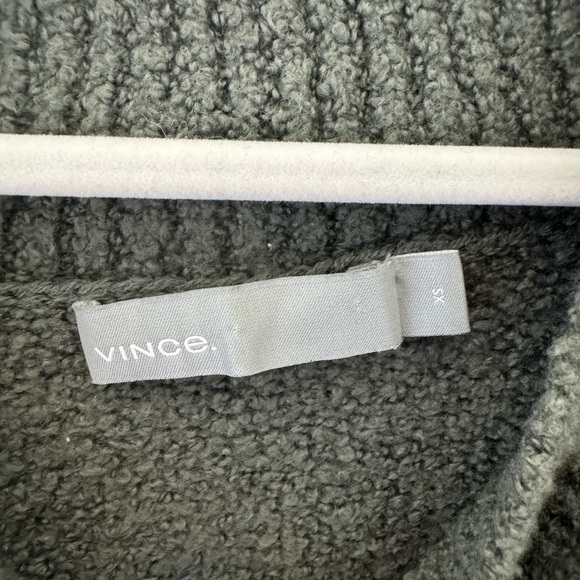 VINCE Women's Green/Grey Crewneck Sweater size extra small XS - Picture 3 of 5